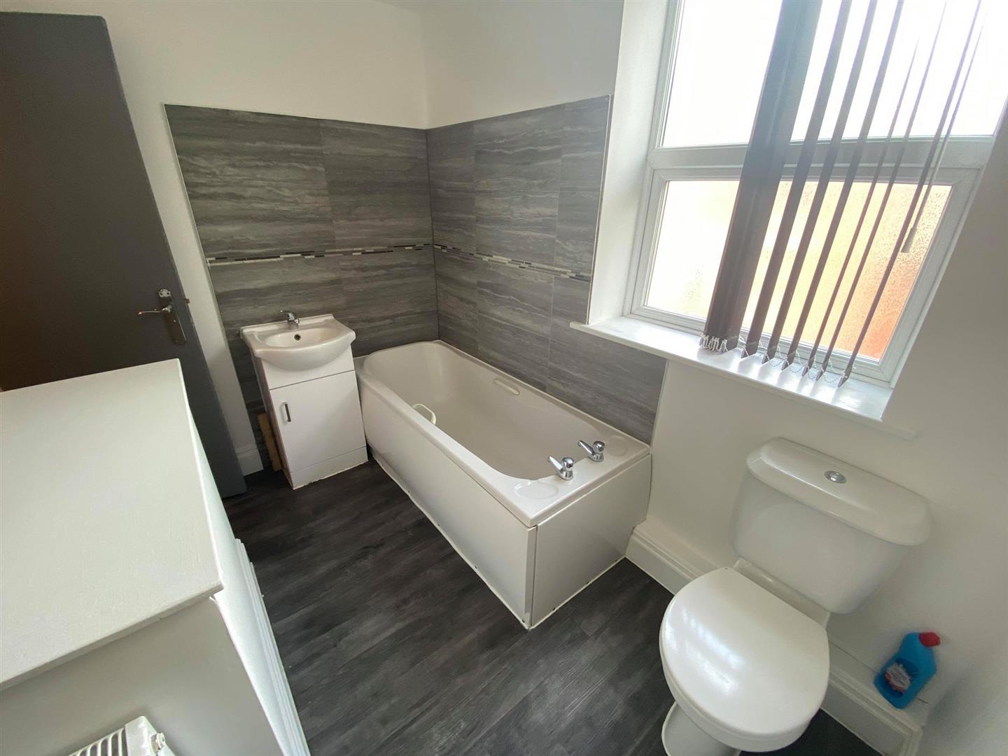 Room ,, Dallas Street, PR1 7UY